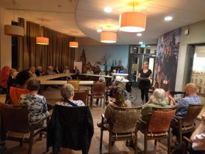 Voordrachten schrijverscollectief Shut Up & Write tijdens Week van de Wijk